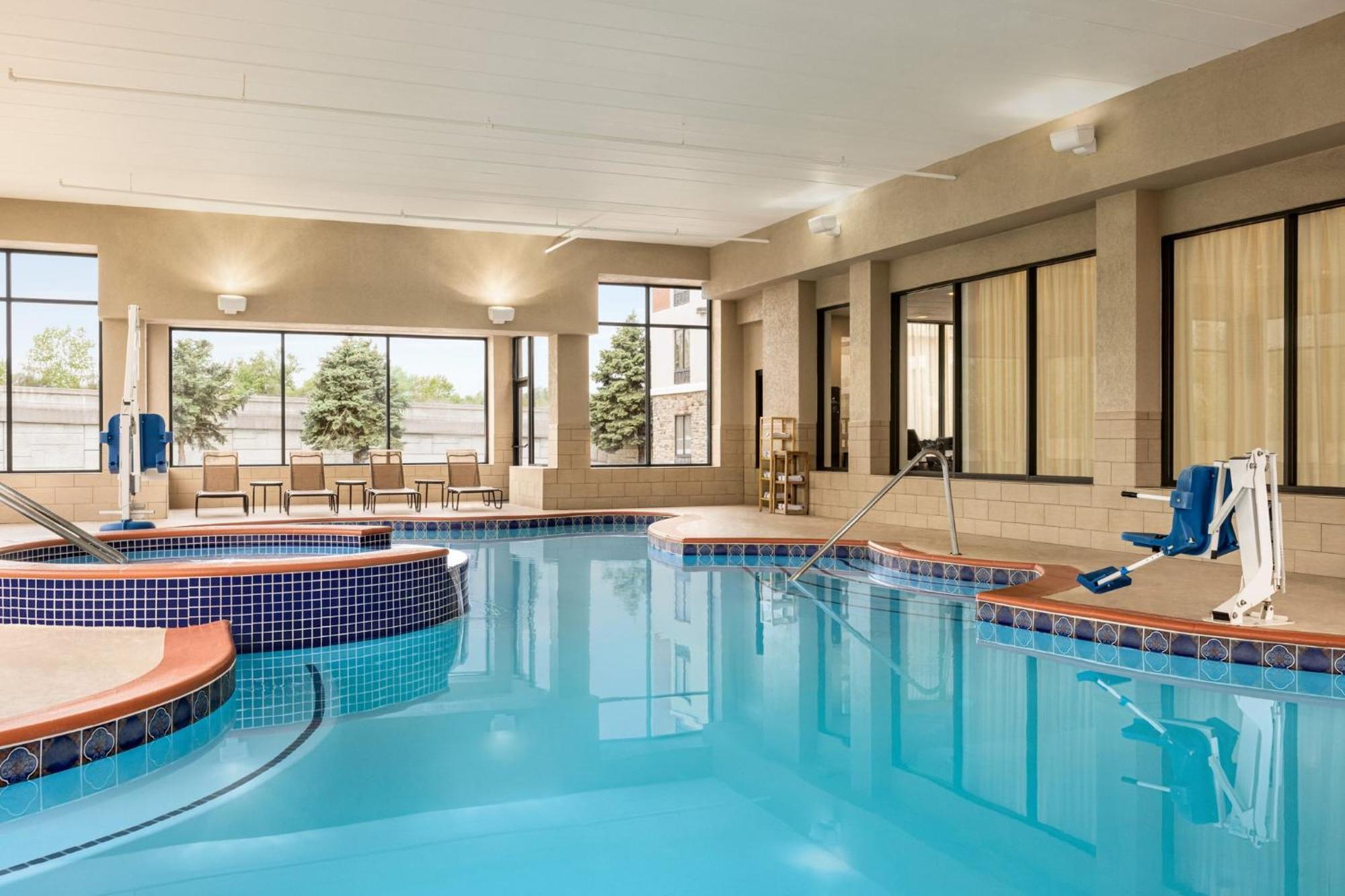 Holiday Inn Express Hotel & Suites Indianapolis W - Airport Area By Ihg Экстерьер фото